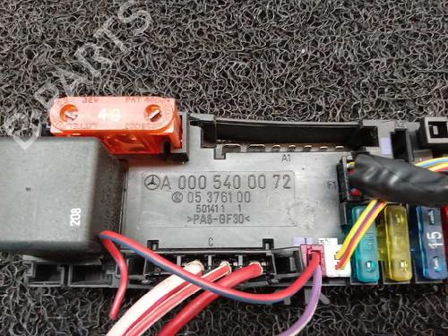 Fuse box MERCEDES-BENZ CLK (C208) CLK 230 Kompressor (208.347) | BP6584932E1 