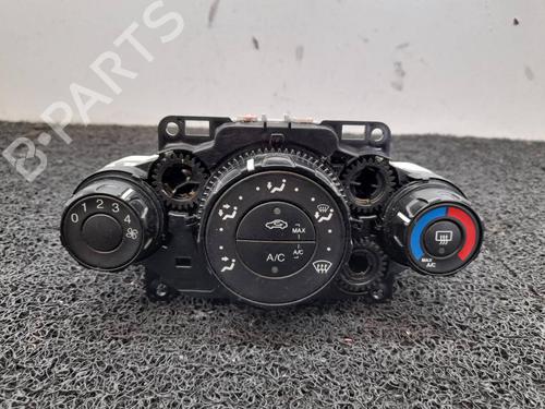 Commande Chauffage FORD FIESTA VI (CB1, CCN) 1.4 TDCi (70 hp) 8628760
