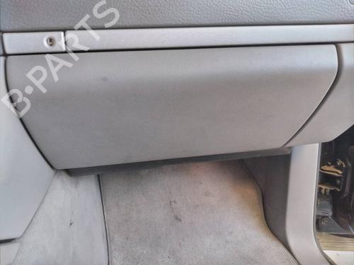 Used Glove box Glove box 15905473 15905473