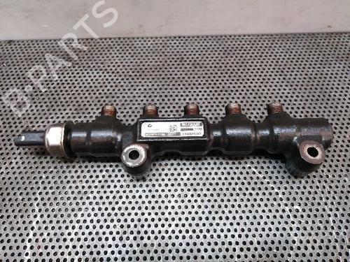 Used Injection rail Injection rail FORD FOCUS II (DA_, HCP, DP) [2004-2013] 1965987 1965987