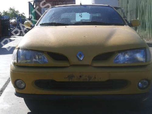Used Parts RENAULT MEGANE I Coach (DA0/1_) 4440713