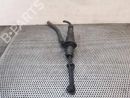Clutch slave cylinder NISSAN INTERSTAR Van (X70) dCi 100 | BP14035371M113