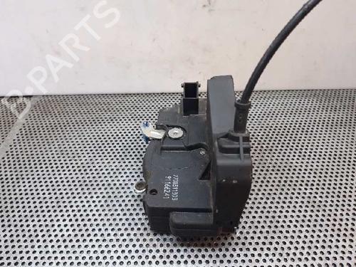Front right lock RENAULT TRAFIC II Van (FL) | BP12313471C97 - Image 4