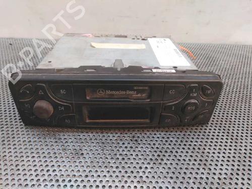 Radio MERCEDES-BENZ C-CLASS (W203) C 220 CDI (203.006, 203.008) | BP217905E6 