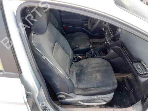 Used Right front seat FORD FIESTA VII (HJ, HF) 1.1 Ti-VCT (86 hp) 25837540