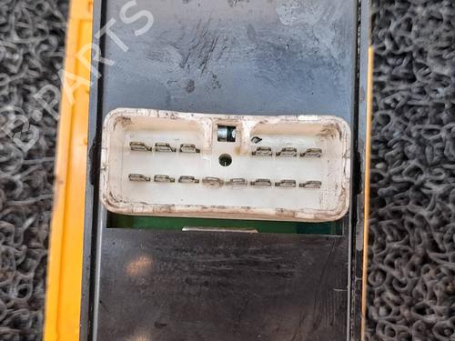Left front window switch HYUNDAI SONATA IV (EF) 2.0 16V | BP7516243I27 