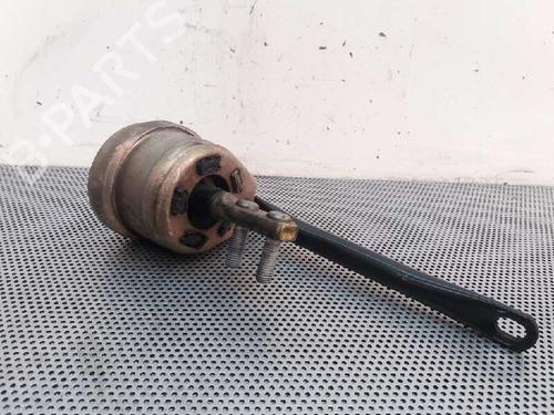 Used Engine mount FORD ESCORT VI (GAL, AAL, ABL) 1.8 TD (90 hp) 10243545