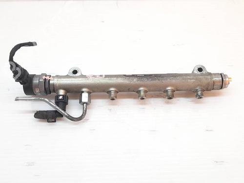 Used Injection rail KIA SPORTAGE II (JE_, KM_) [2004-2011]  10287432