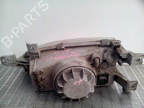 Right headlight HYUNDAI ACCENT I (X-3) 1.5 i 12V | BP1230073C29 