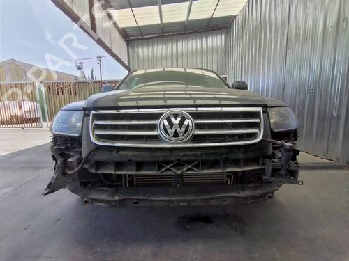 Verkleidung vorne rechts VW TOUAREG (7LA, 7L6, 7L7) 5.0 V10 TDI | BP9849904C59 