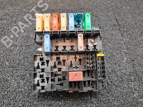 Used Fuse box Fuse box RENAULT LAGUNA III (BT0/1) [2007-2015] 8361349 8361349