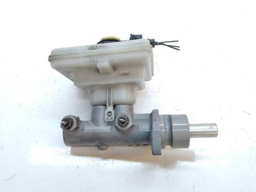 Used Brake master cylinder Brake master cylinder FORD TRANSIT Van (E_ _) 2.5 TD (EAS) (75 hp) 13636138 13636138