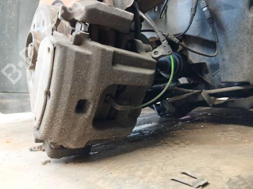Used Left front brake caliper Left front brake caliper 38312260 38312260