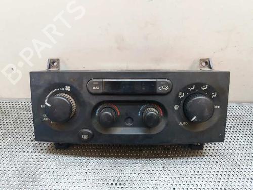 Used Climate control JEEP GRAND CHEROKEE II (WJ, WG) 3.1 TD 4x4 (140 hp) 2806137