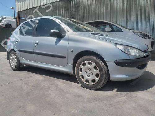 Left mirror PEUGEOT 206 Hatchback (2A/C) 1.4 HDi eco 70 | BP9837970C26 