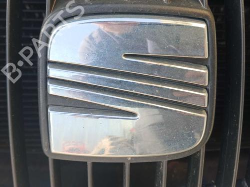 front-bumper-reinforcement-seat-leon-1p1-2005-2006-2007-2008-2009-2010-2011-2012-2013-38592302 main image