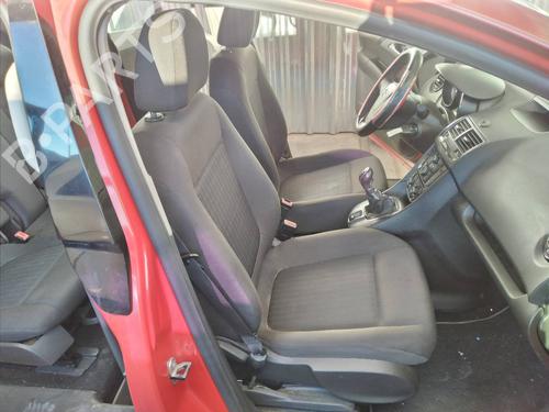 Right front seat OPEL MERIVA B MPV (S10) 1.3 CDTI (75) (75 hp)null