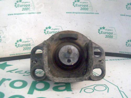 Used Engine mount RENAULT CLIO II (BB_, CB_) 1.4 16V (B/CB0P, BB13) (98 hp) 10244772