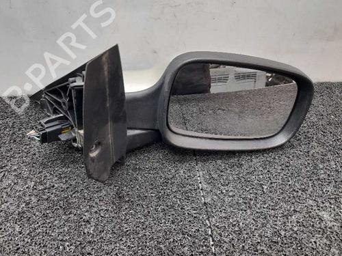 Used Right mirror Right mirror 6714782 6714782