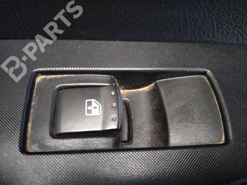 Used Left rear window switch Left rear window switch SSANGYONG ACTYON I 2.0 Xdi (136 hp) 8413880 8413880