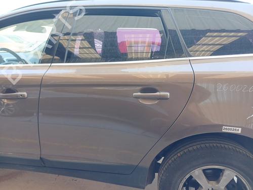Puerta trasera izquierda Puerta trasera izquierda VOLVO XC60 I SUV (156) D3 / D4 (163 hp) 36766386 36766386