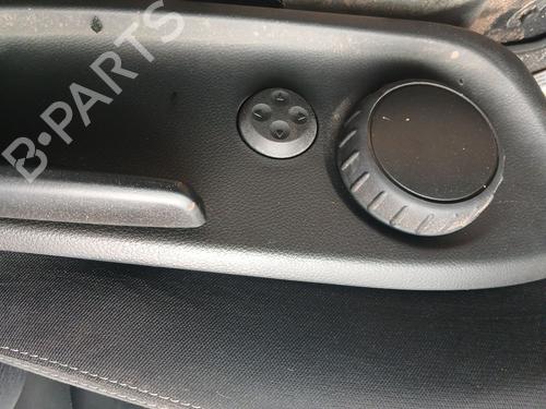 Left front seat INFINITI QX30 | BP32666613C15 - Image 3