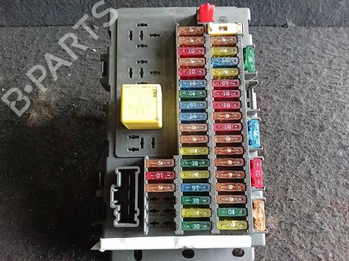 Used Fuse box Fuse box 589252 589252