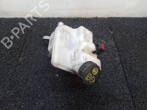 Used Brake master cylinder Brake master cylinder FORD TRANSIT Van (FA_ _) [2006-2014] 7435468 7435468