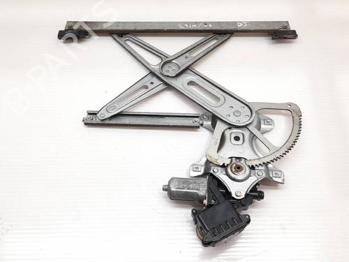 Used Front left window mechanism TOYOTA YARIS (_P9_) 1.4 D-4D (NLP90_, NLP90R) (90 hp) 9213852