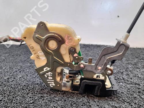 Used Front right lock KIA SORENTO I (JC) 2.5 CRDi 4WD (140 hp) 8272803