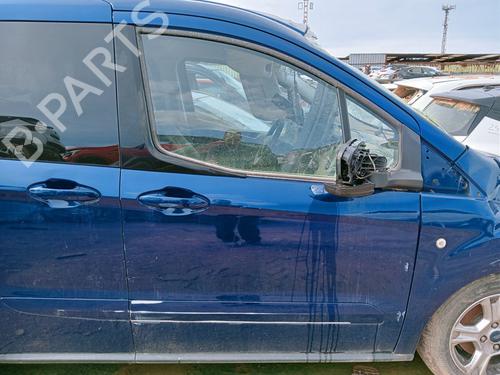 Used Right front door FORD TOURNEO COURIER B460 MPV [2014-2025]  30105519