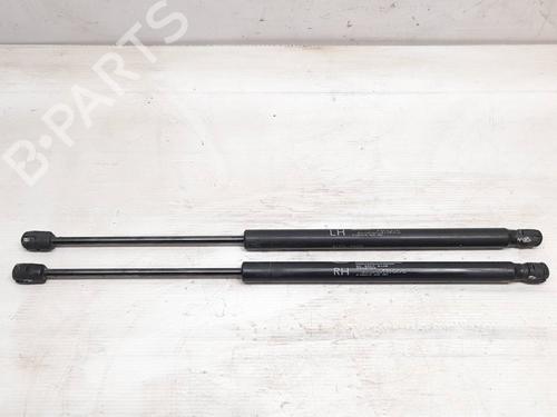 tailgate-lift-support-kia-carens-iv-2013-30531247 main image