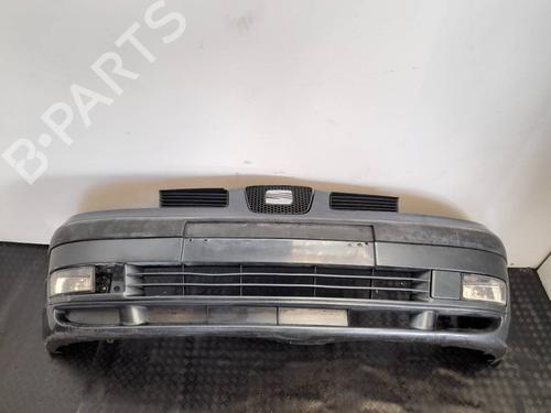 Used Front bumper Front bumper 8211595 8211595