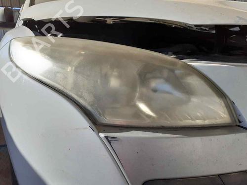 Lyskaster høyre RENAULT MEGANE III Coupe (DZ0/1_) [2008-2016]  31648602