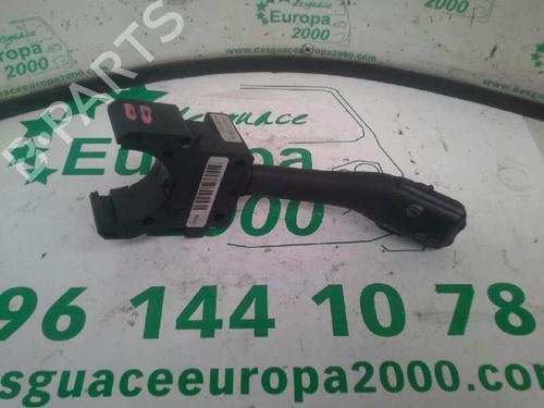 Used Steering column stalk VW GOLF IV (1J1) [1997-2008]  1355015