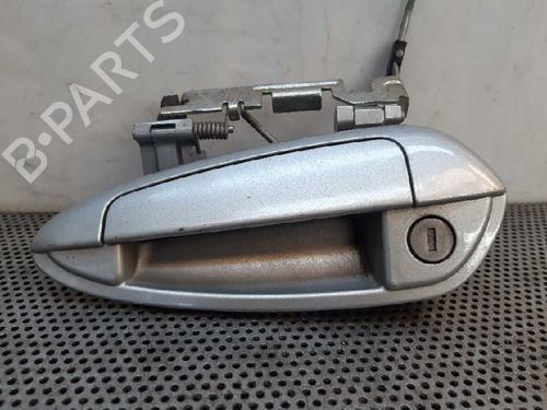 Used Front left exterior door handle Front left exterior door handle 4438145 4438145