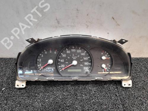 Used Instrument cluster Instrument cluster KIA SORENTO I (JC) 2.5 CRDi 4WD (140 hp) 4421889 4421889