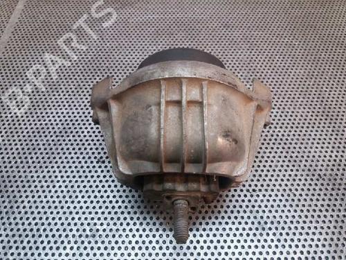 Used Engine mount Engine mount BMW 3 (E90) 320 d (163 hp) 10243754 10243754