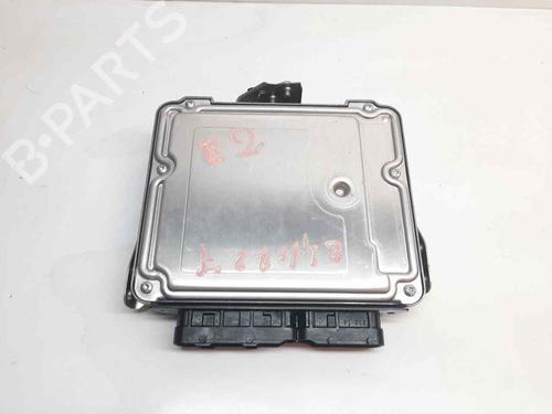 Engine control unit (ECU) TOYOTA COROLLA Saloon (_E12_) 1.4 D-4D (NDE120_, NDE120R) | BP17961617M57 
