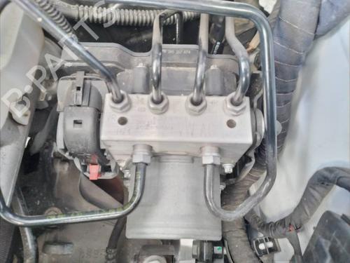 Used ABS pump SKODA FABIA III (NJ3) 1.0 TSI (95 hp) 17681244