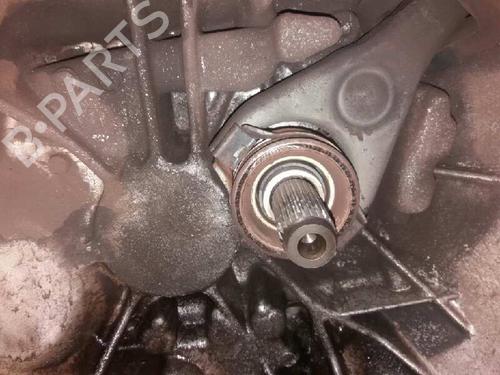 Gearbox NISSAN ALMERA TINO (V10) 2.2 dCi | BP642874M3 