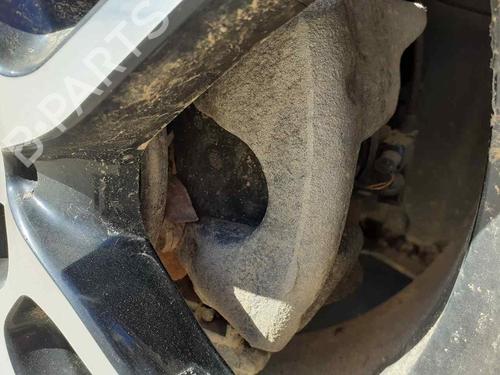 right-front-brake-caliper-mercedes-benz-a-class-w176-2012-2013-2014-2015-2016-2017-2018-29904590 main image
