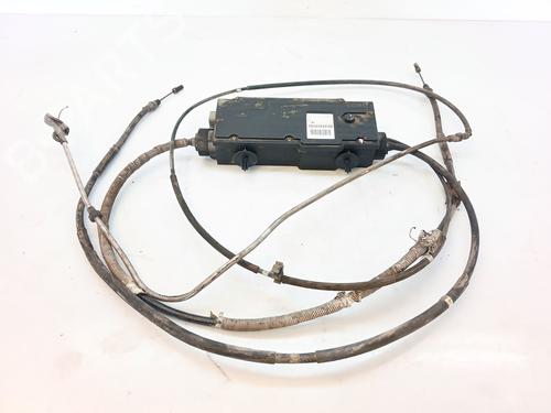 Parkbremsarm/handtak Parkbremsarm/handtak FORD FOCUS C-MAX (DM2) 2.0 TDCi (136 hp) 34701631 34701631