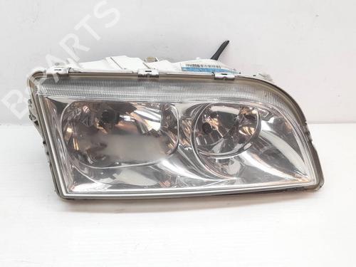 Used Right headlight VOLVO V40 Estate (645) 1.9 DI (115 hp) 22274569