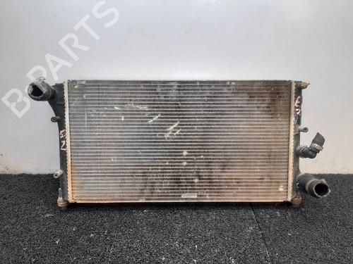 Used Water radiator Water radiator 10965597 10965597