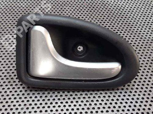 Used Rear left interior door handle Rear left interior door handle RENAULT CLIO II (BB_, CB_) 1.2 16V (BB05, BB0W, BB11, BB27, BB2T, BB2U, BB2V, CB05,... (75 hp) 4599738 4599738