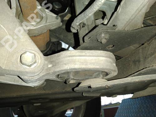 Used Engine mount Engine mount NISSAN JUKE (F15) 1.5 dCi (110 hp) 8880710 8880710