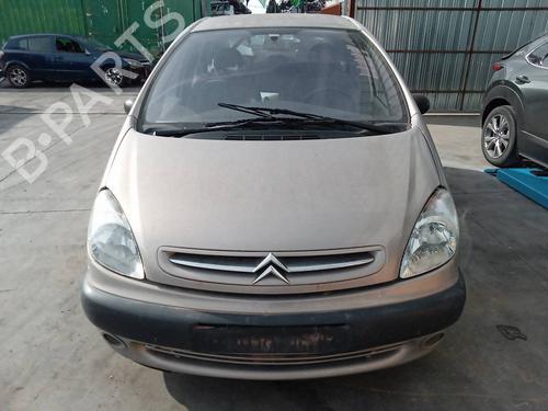 Left headlight CITROËN XSARA PICASSO (N68) 2.0 HDi | BP7004575C28 