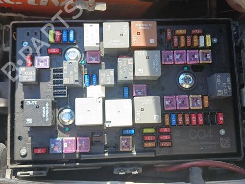 fuse-box-opel-zafira-tourer-c-p12-2011-39095502 main image