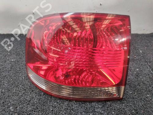 Used Left taillight VW TOUAREG (7LA, 7L6, 7L7) 5.0 V10 TDI (313 hp) 9954085